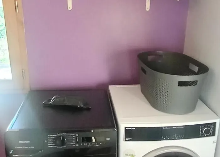 Jas Provencal Pour 6 Personnes A 2Mn De La Grange De Javon